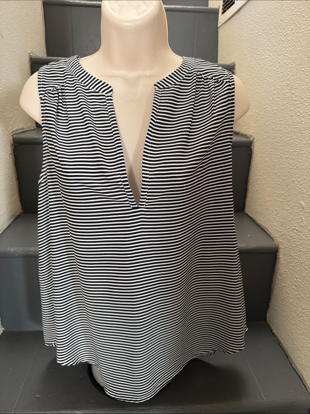 Joie XS black and white striped top XS